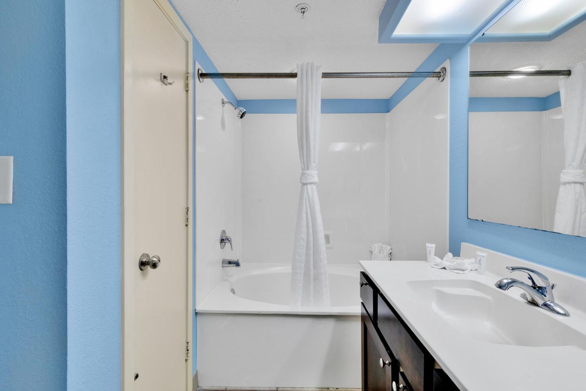 Hosteeva Atlantica Towers Condo W Balcony 미를 비치 외부 사진